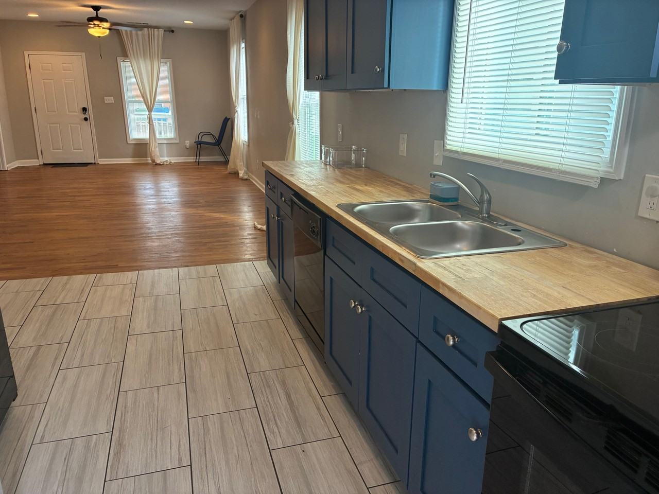 956 Mayson Turner Rd NW – photo 3