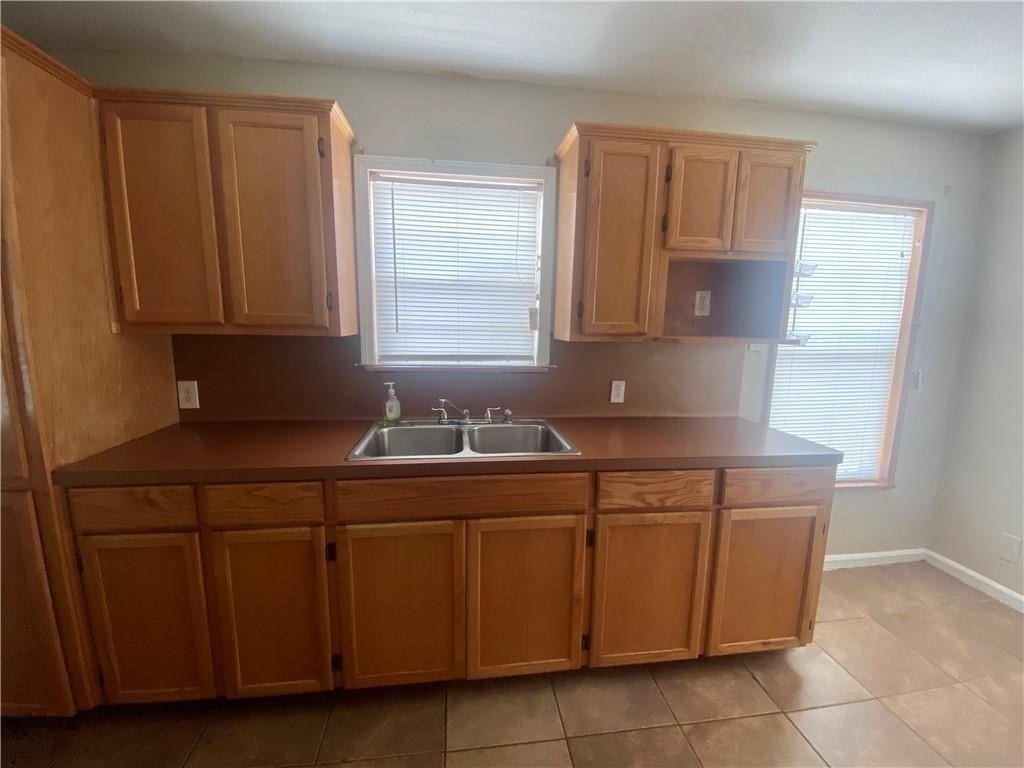233 Eastgate Dr – photo 5