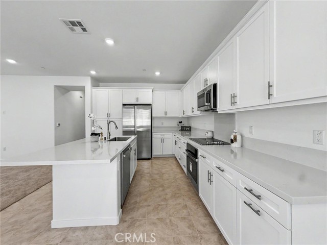 1366 Thunderbolt Ln – photo 5