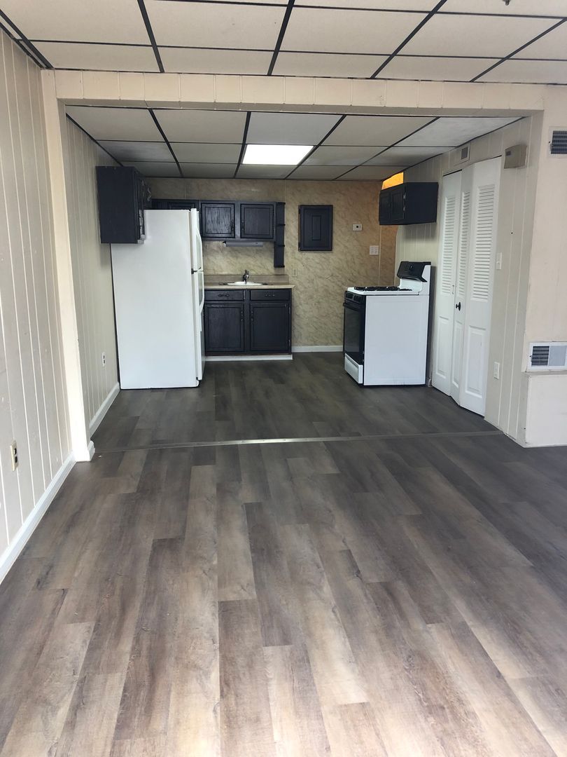 133 N Penn St – photo 2