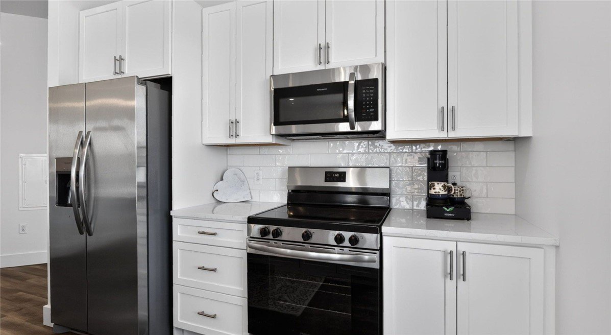 201 Cayuga Park Ln #1BR – photo 4