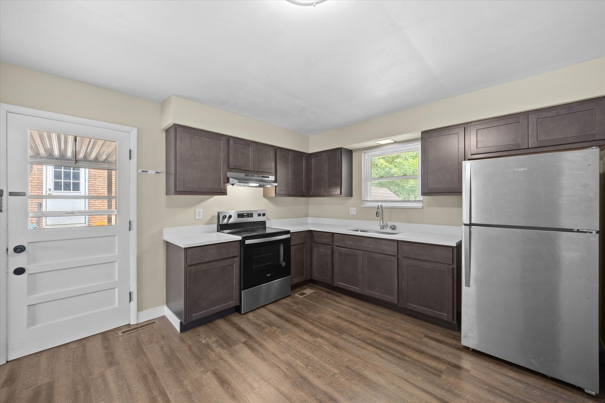 8 Manor Dr – photo 3
