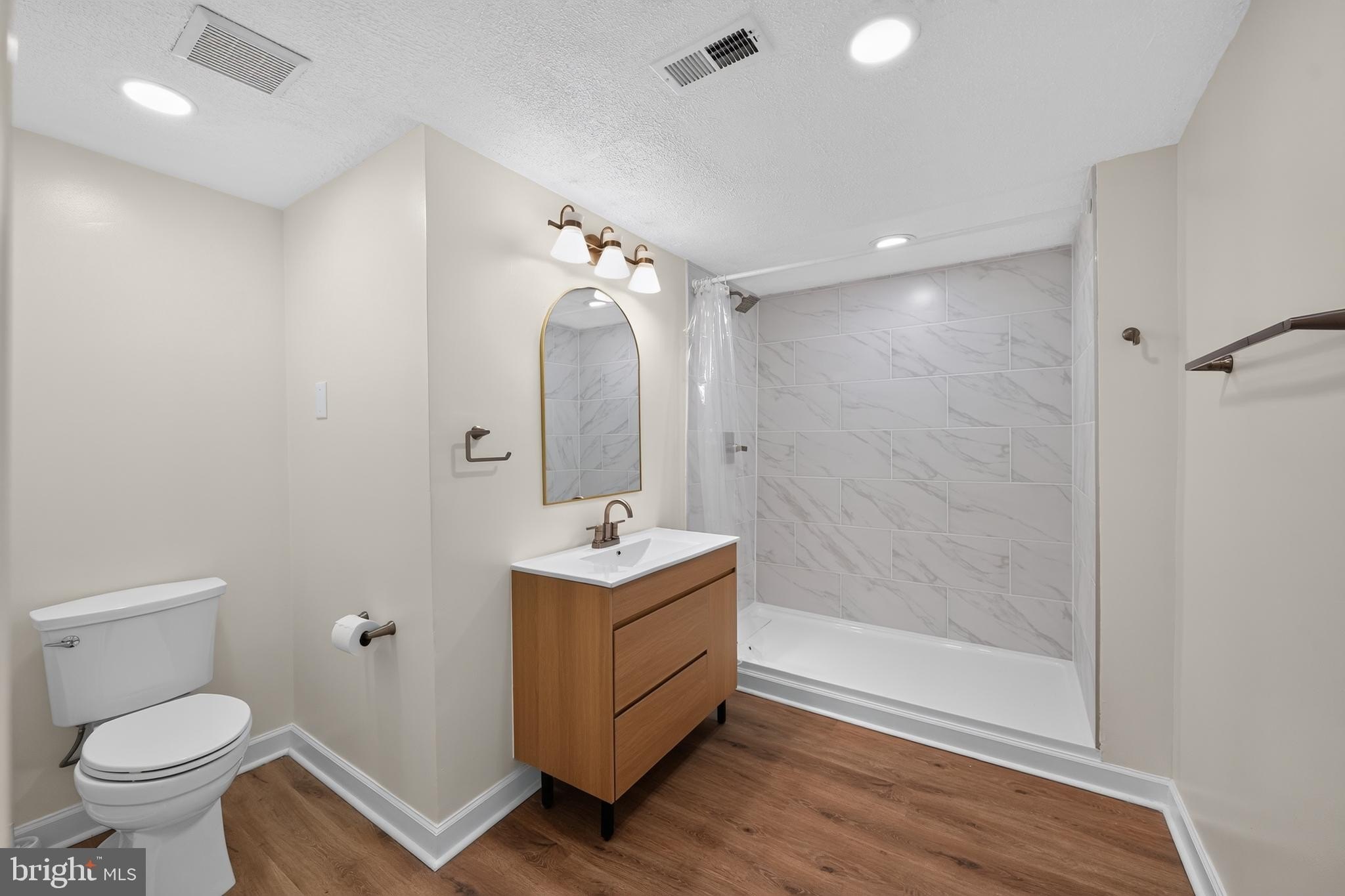 2377 Tawny Dr – photo 4