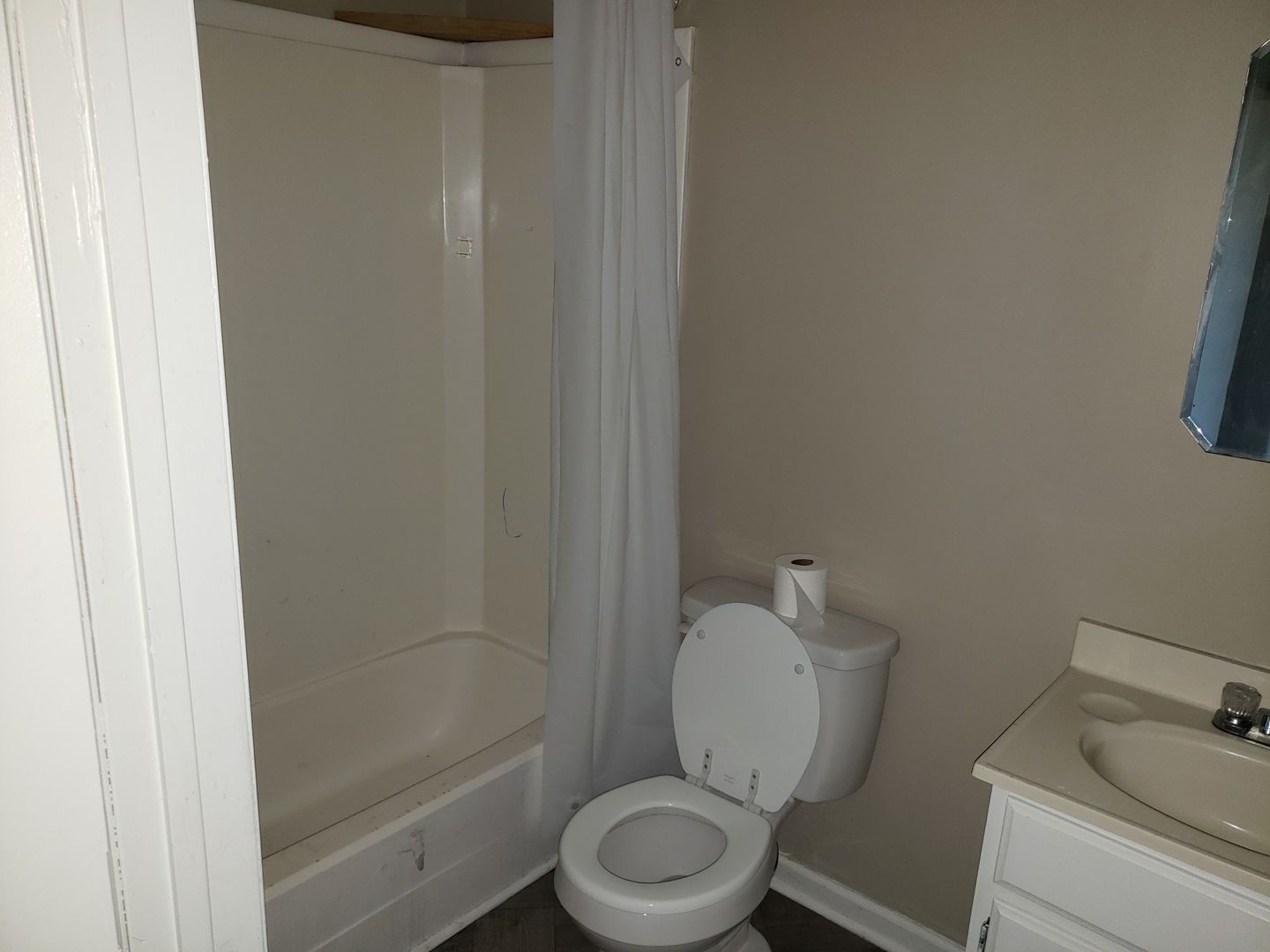 1124 9th Ave unit Unit #4 Rear – photo 4