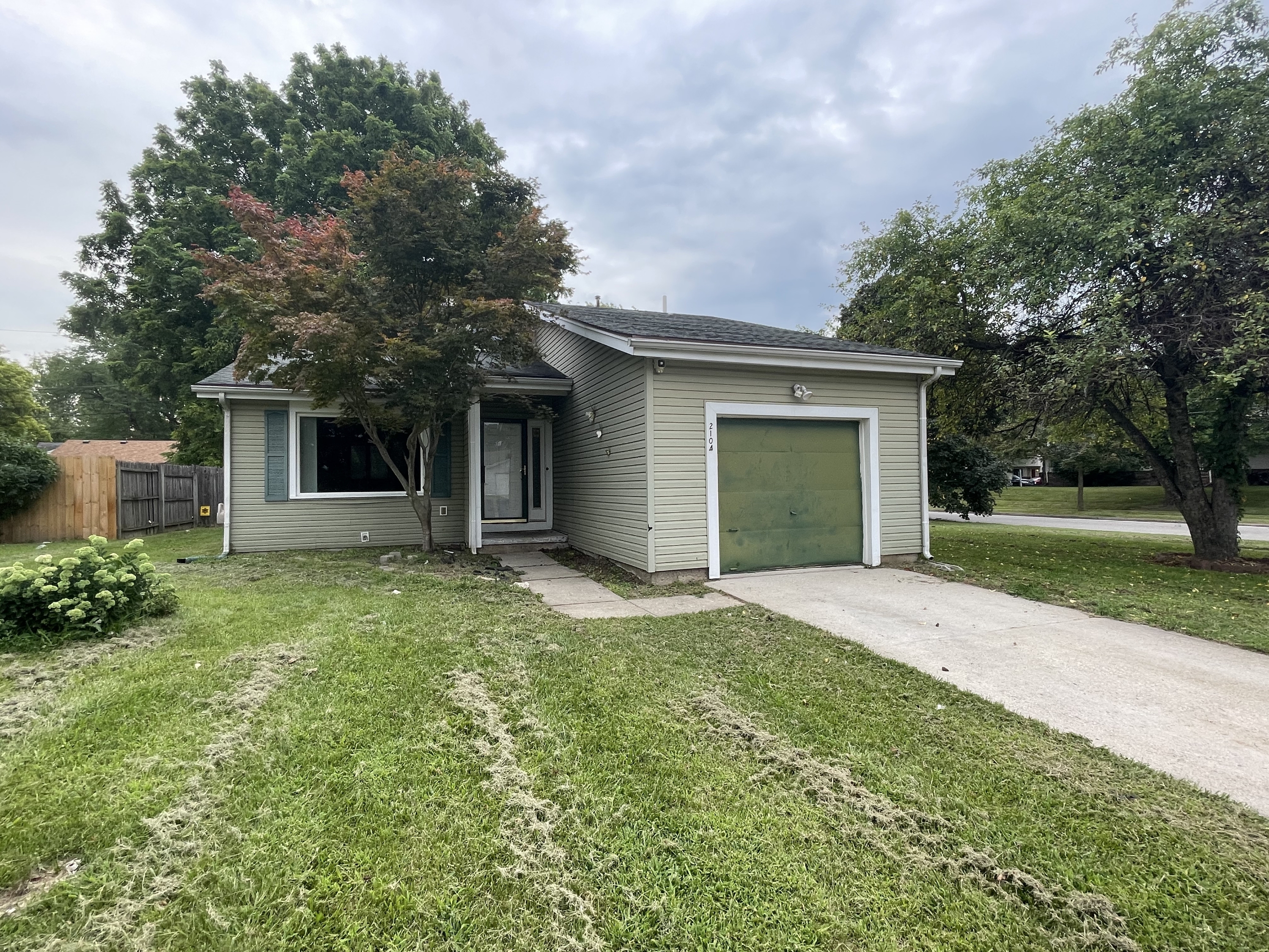 2104 N 14th St – photo 1