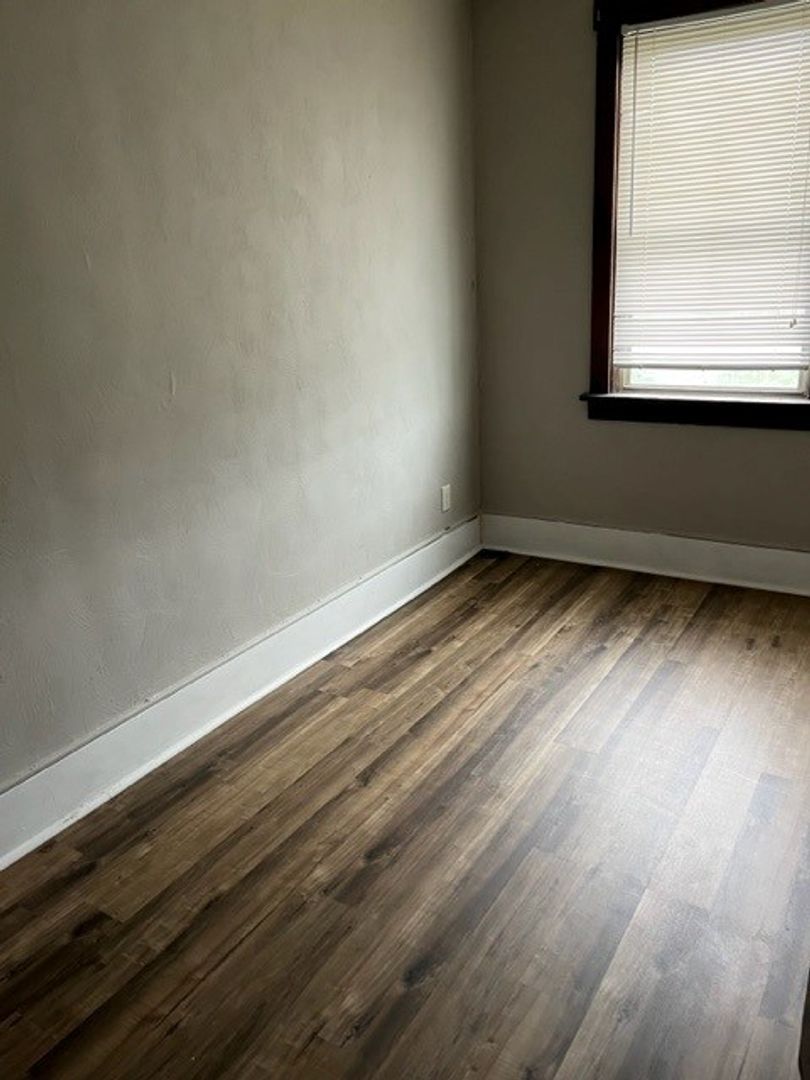 127-141 Jane St unit 131 Jane St – photo 4