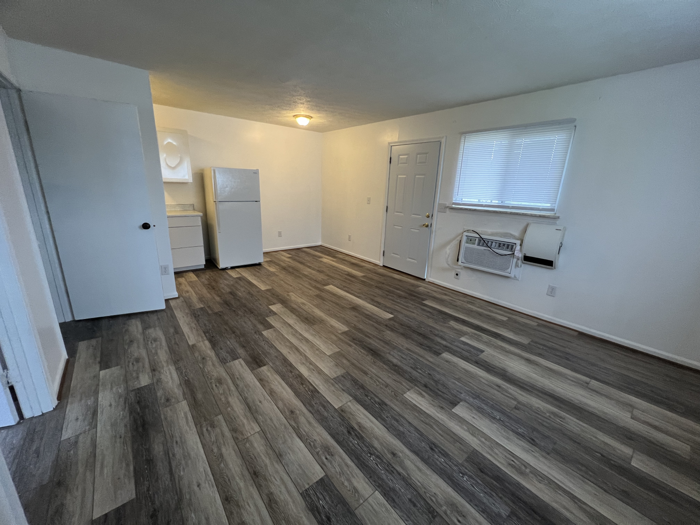1261 Green Valley Dr unit Apt D – photo 3