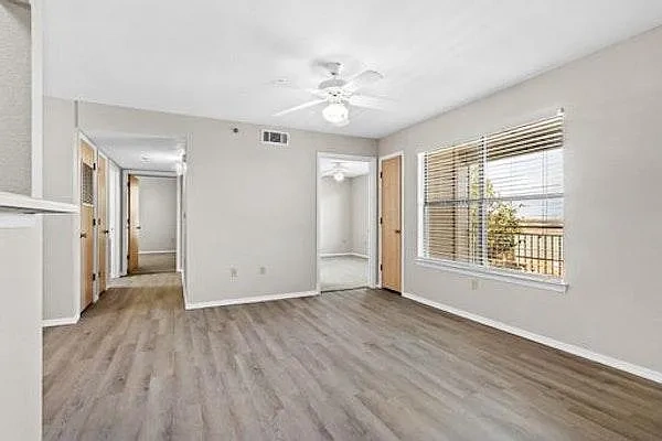 The Heights on Oak – photo 3