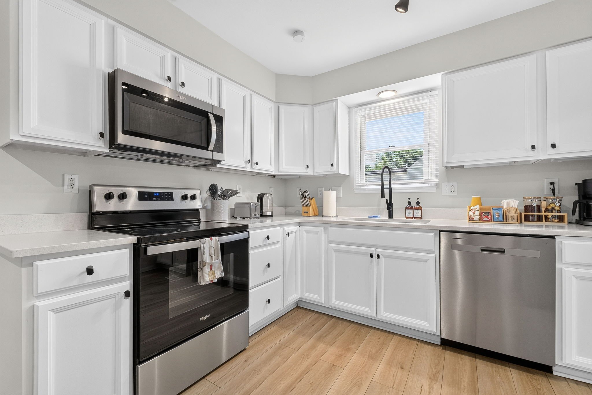 340 Buena Vista Ave – photo 2