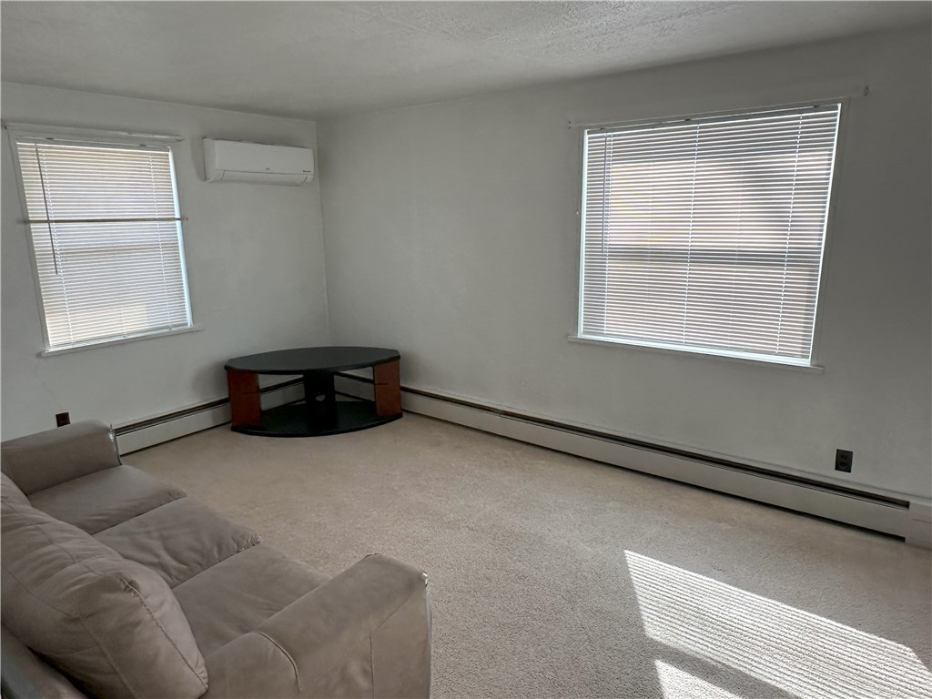 726 N Pike Rd – photo 4