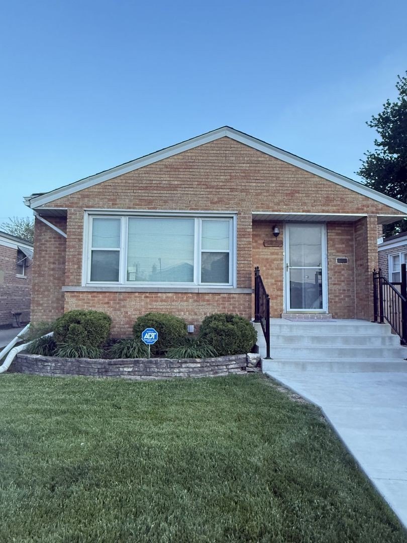 3725 W 80th St – photo 2