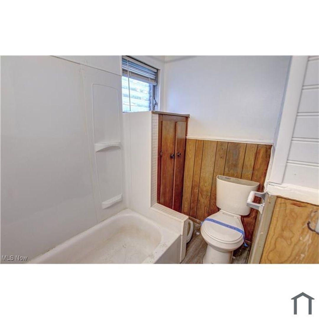 5806 Bonna Ave unit BONNA DOWN – photo 1