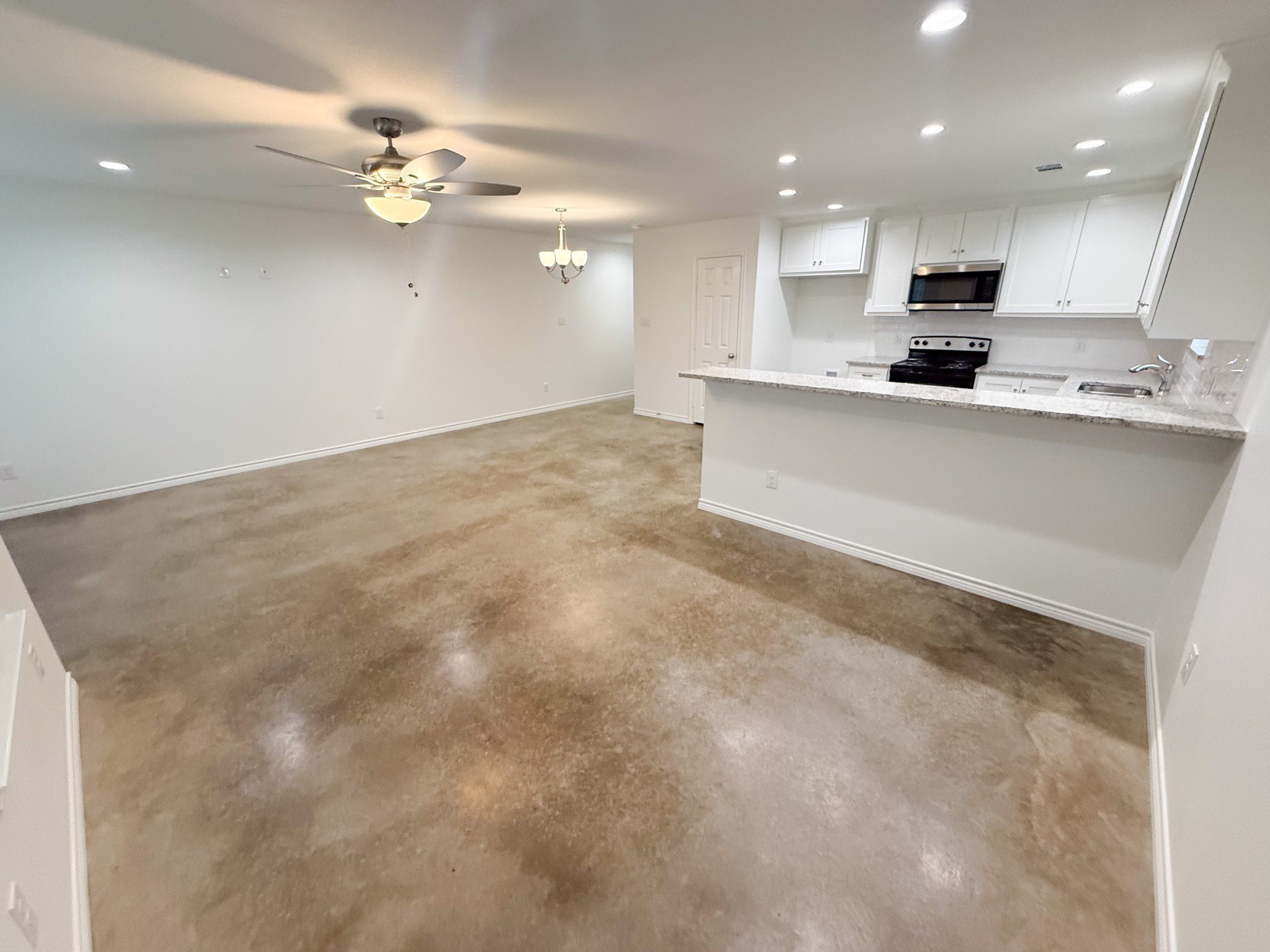 200 Dallas St #114 – photo 3