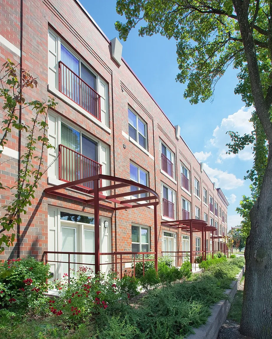 Fairfield Apartments – photo 1