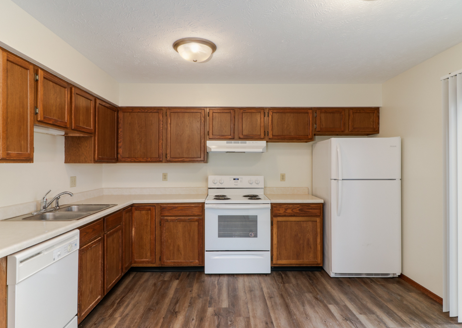 2208-2306 Rainbow Ave unit 2214-C – photo 4