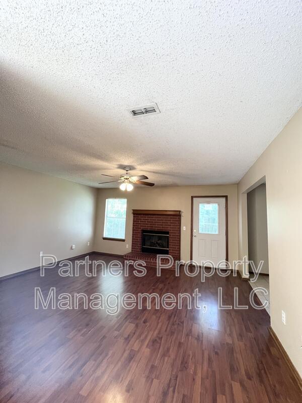 3089 Mica St unit 2 – photo 3