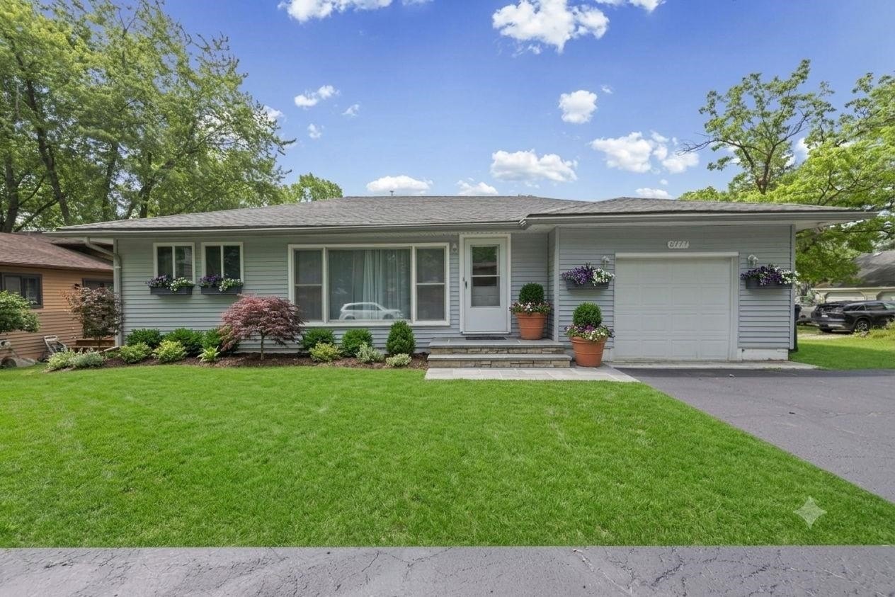 6777 Dandison Blvd – photo 1
