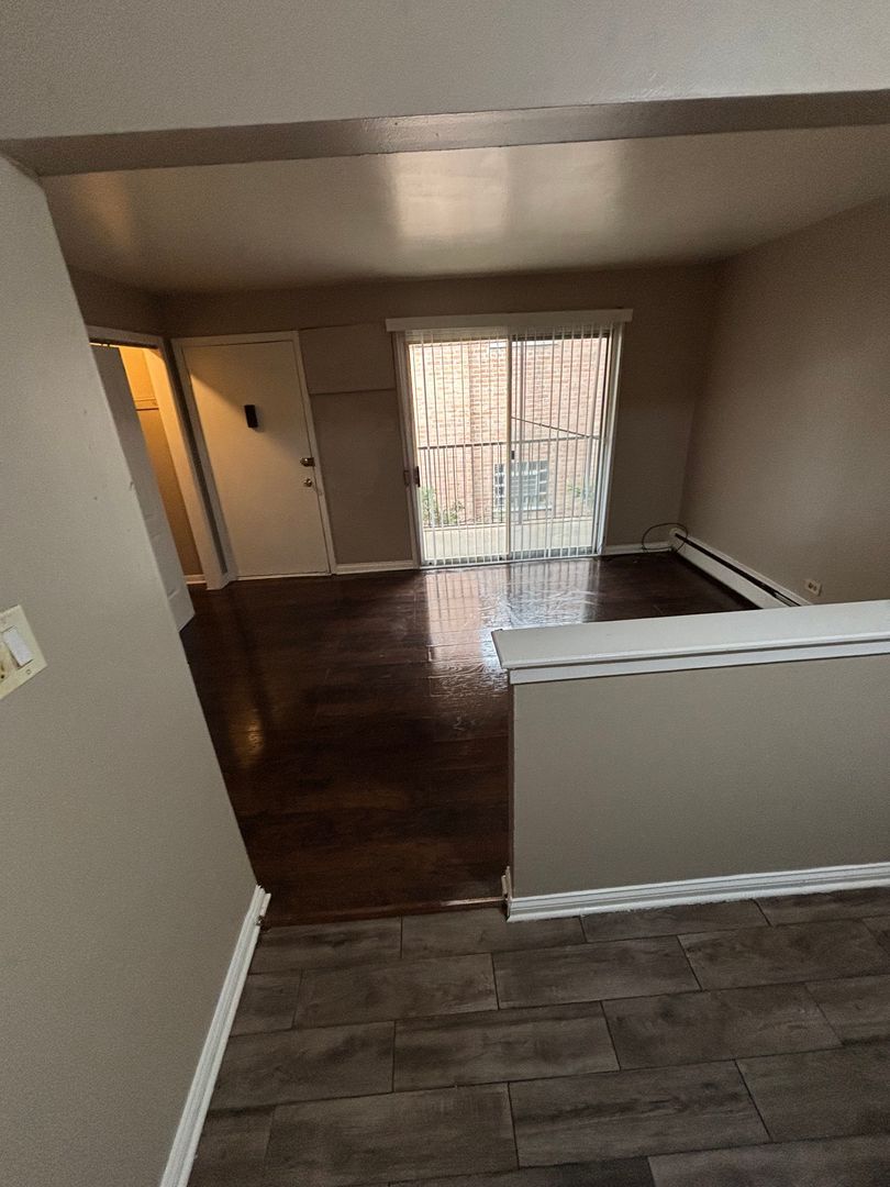 12510 Lincoln St unit 14 – photo 2