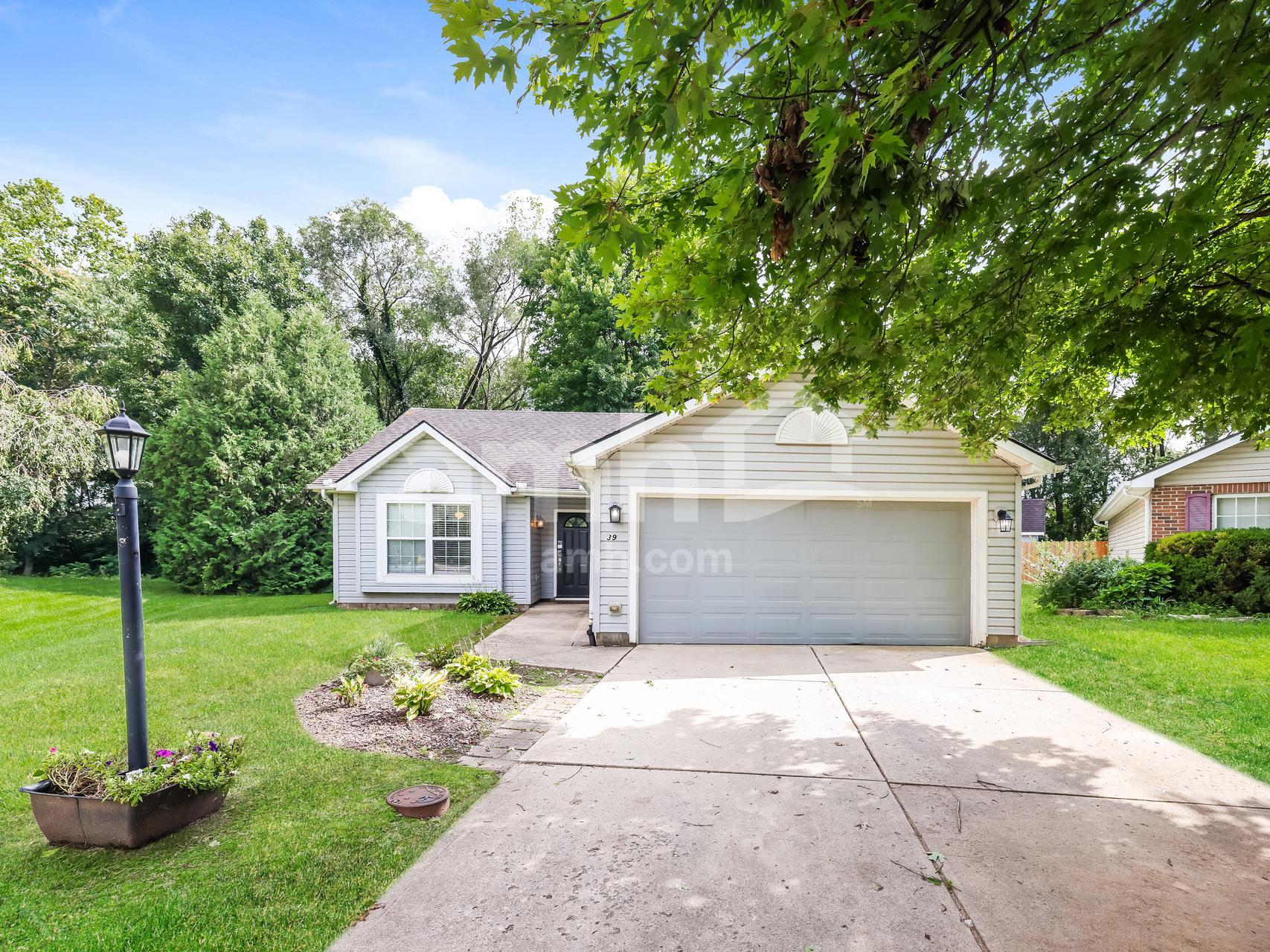 39 Mark Twain Ct – photo 1