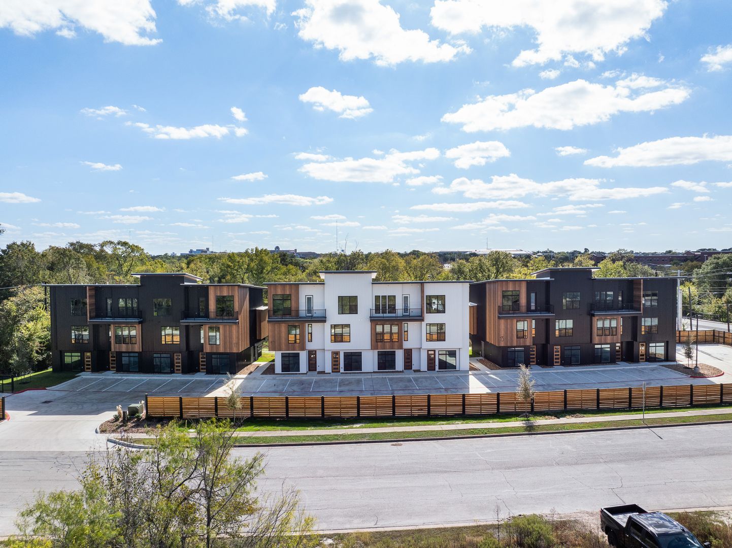 2539 E Villa Maria Rd – photo 1