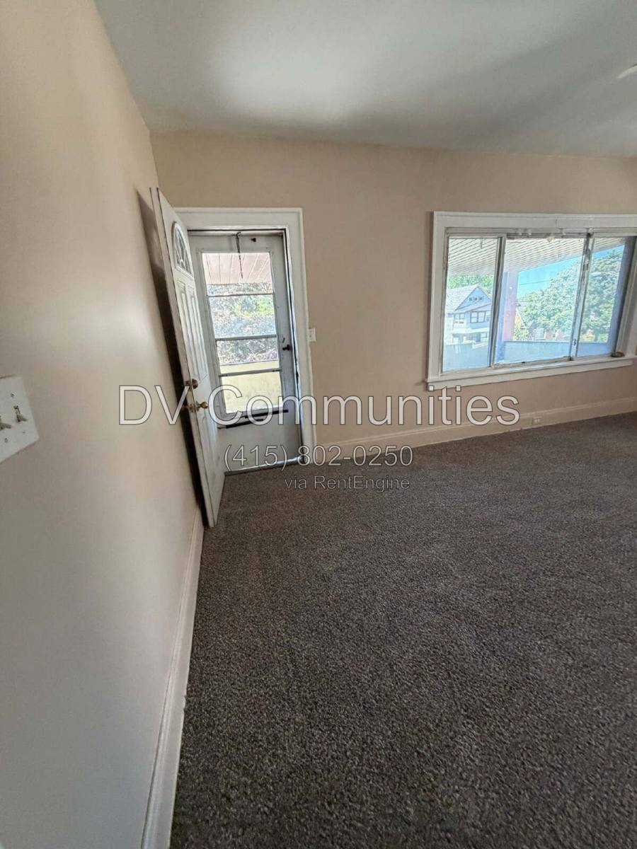 8301 Garfield Blvd – photo 2