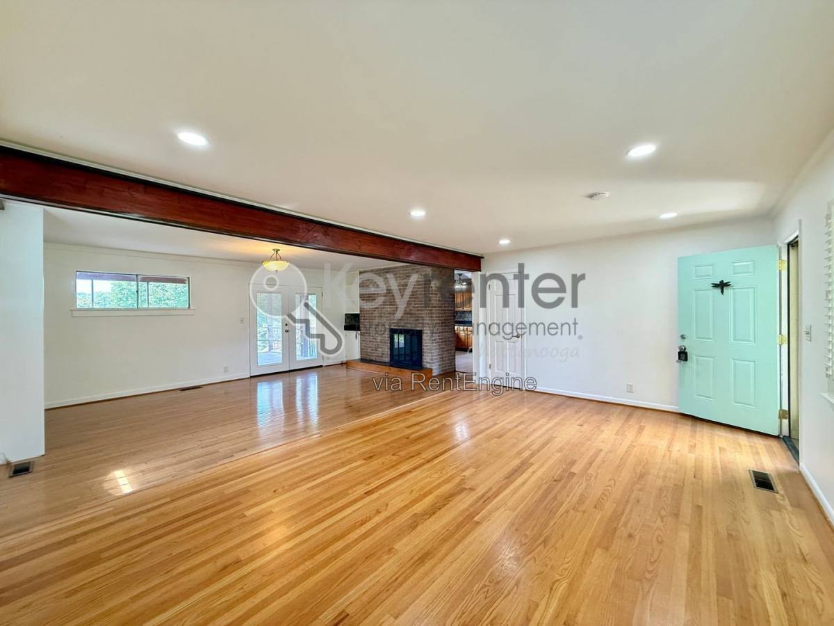 1406 Highland Way – photo 3