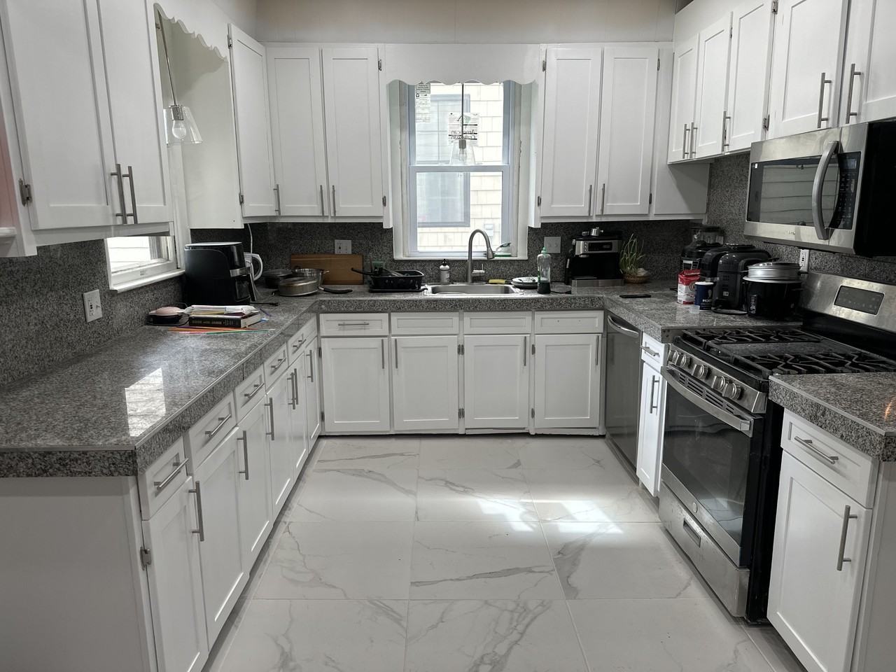 74 Sharon St unit 1 – photo 1