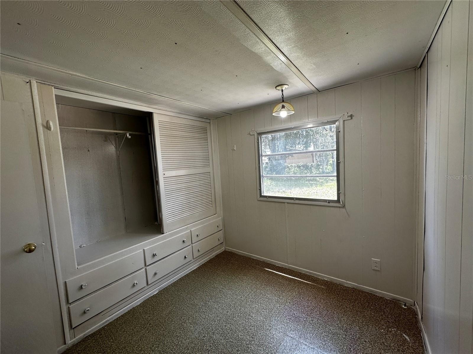 817 Parks St – photo 2