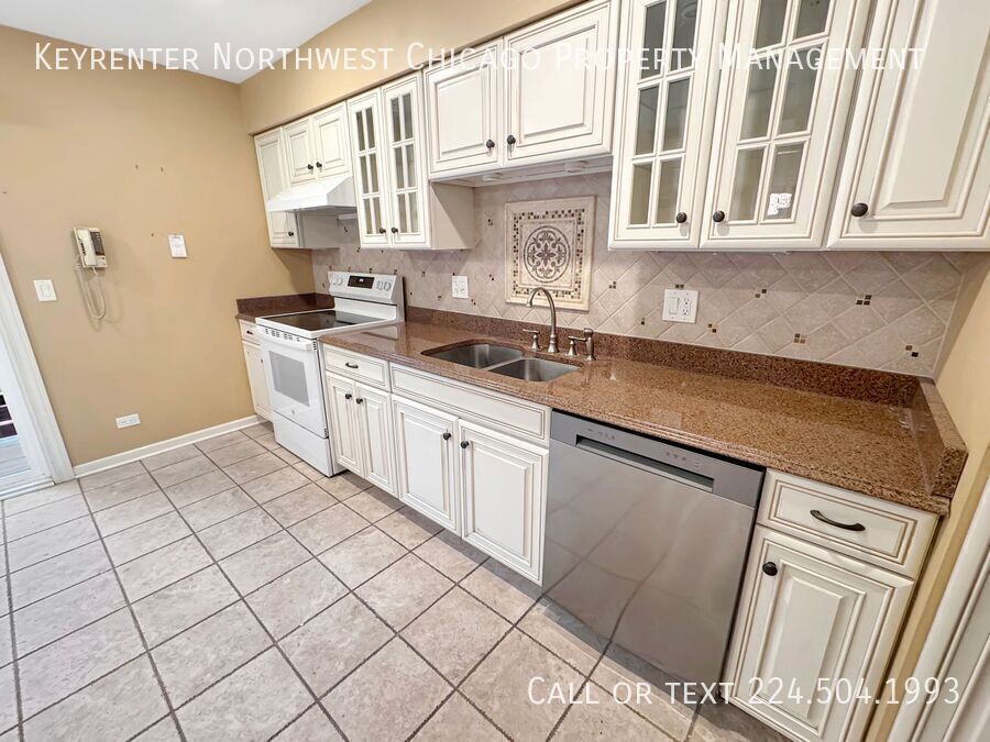 5015 Dukesberry Ln – photo 2