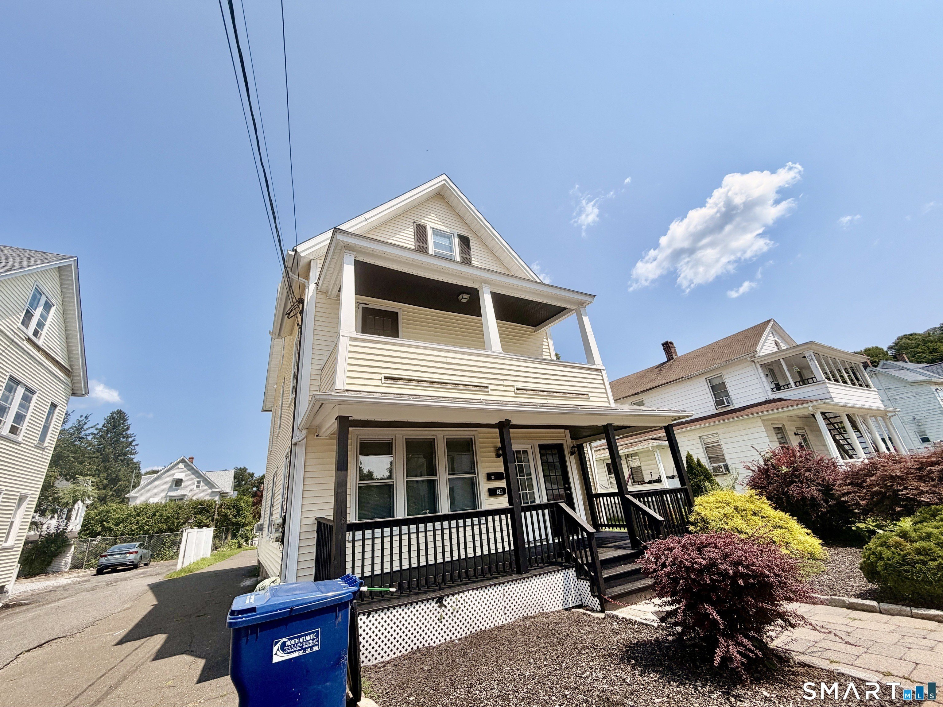 48 Vine St – photo 1