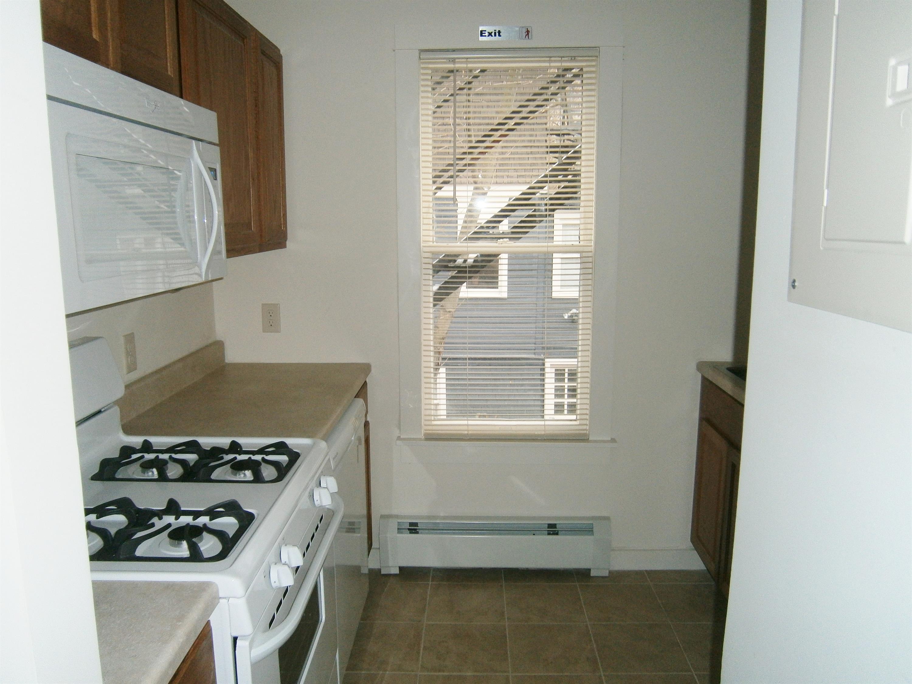 103 Highland Pl unit 3 – photo 4
