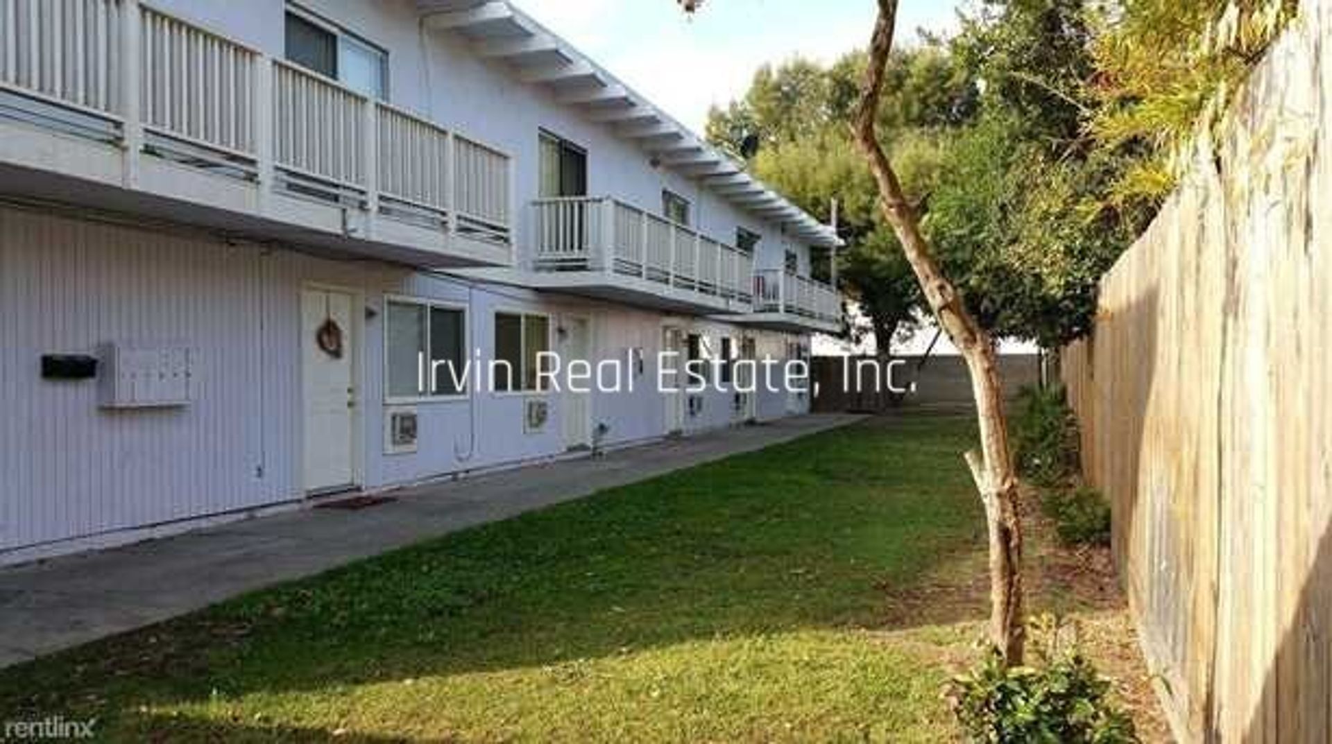 3303 Franklin Ave unit 1 – photo 3