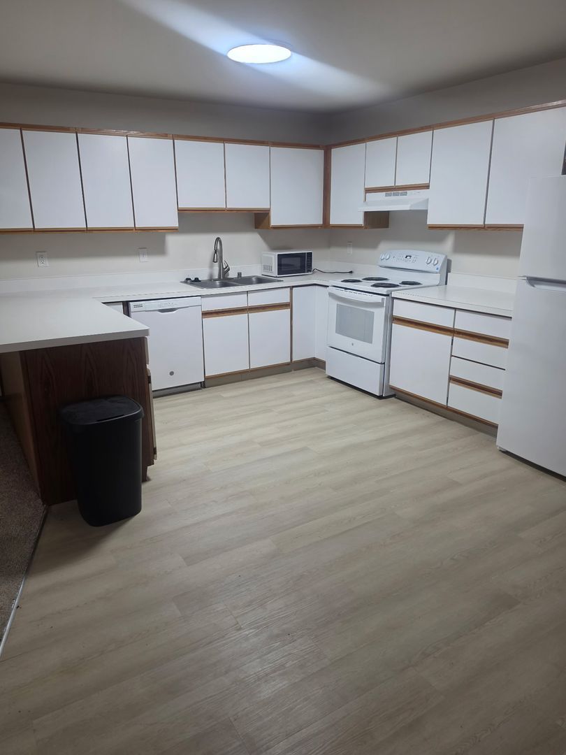 37 West St unit # 202 – photo 1