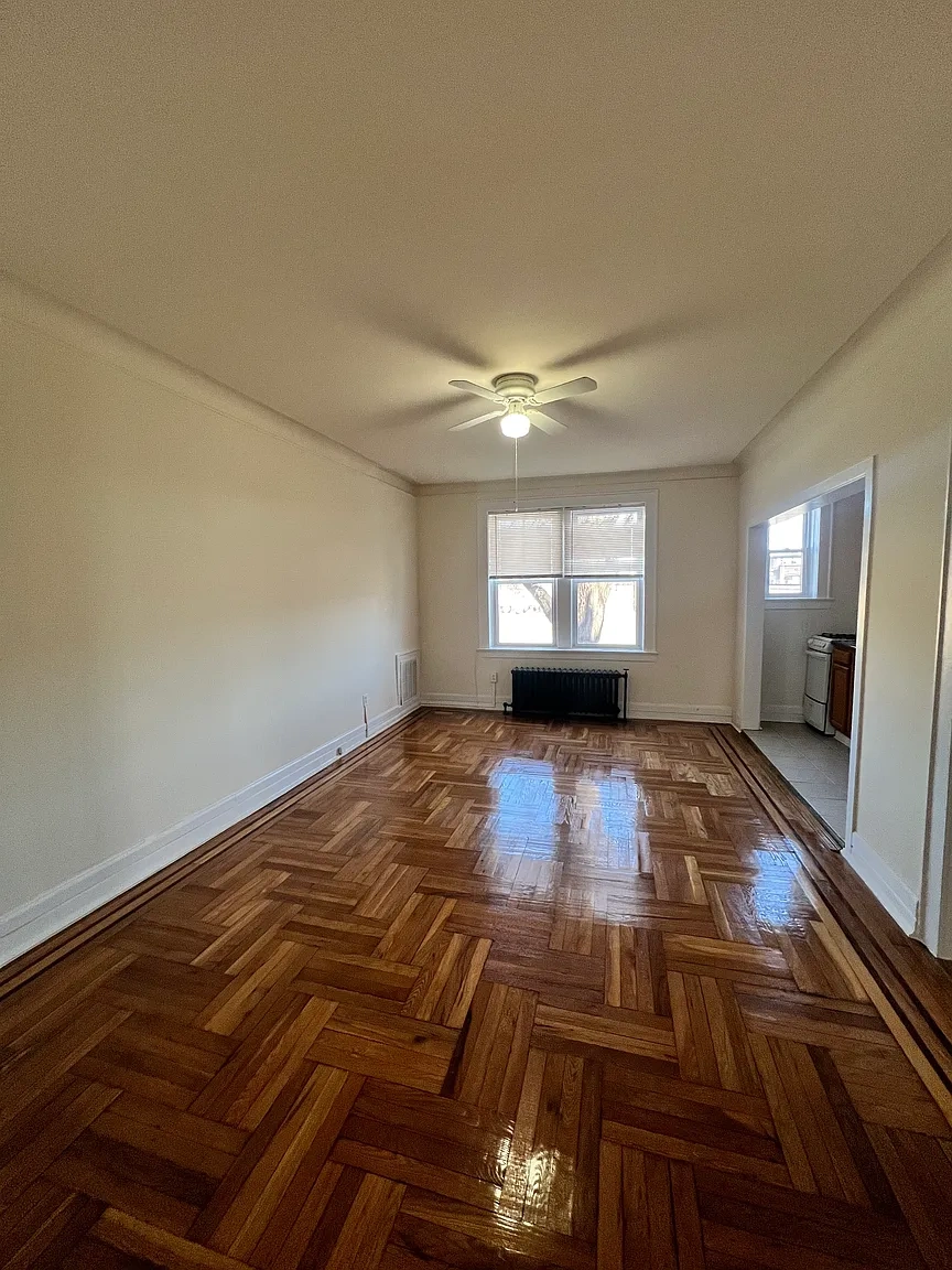 30 Lenox Ave – photo 3