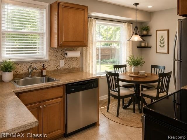 2702 N Main St – photo 5