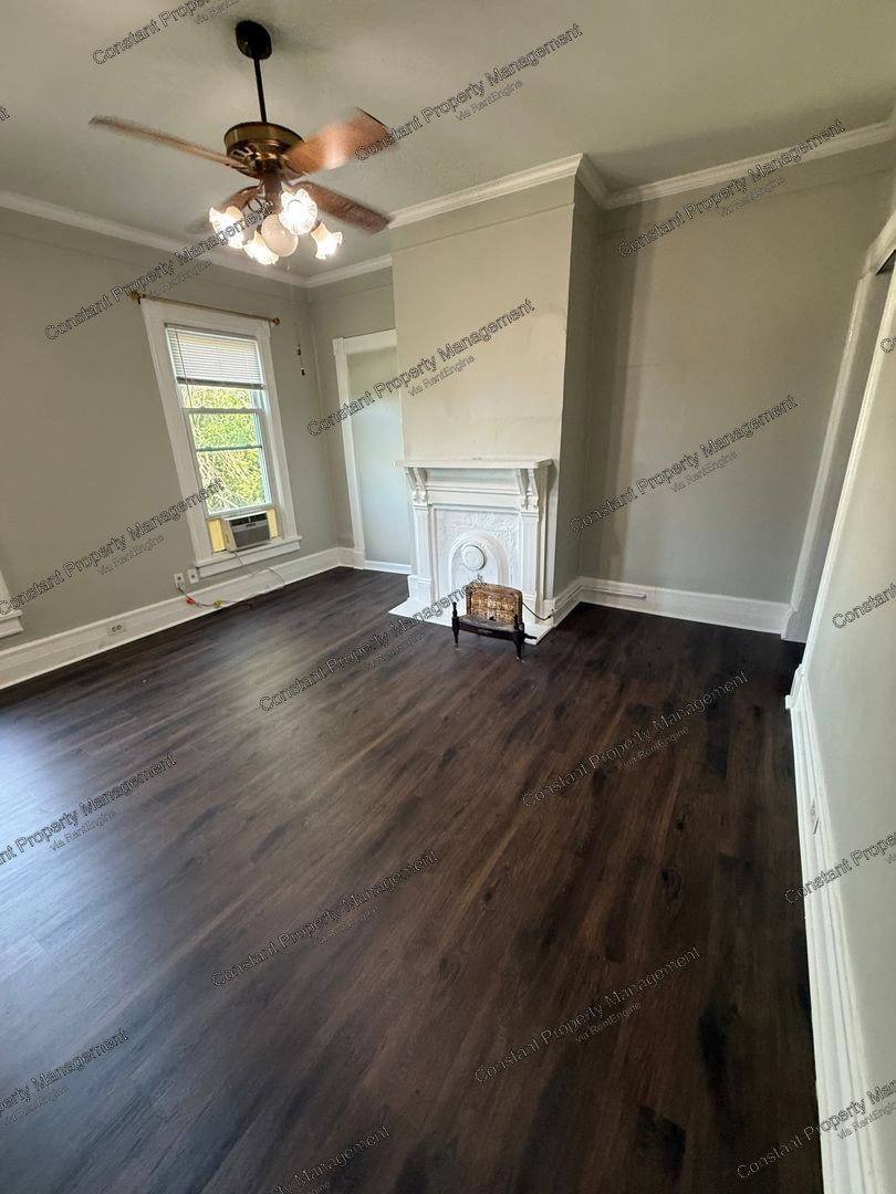 885 College St unit 883 – photo 4