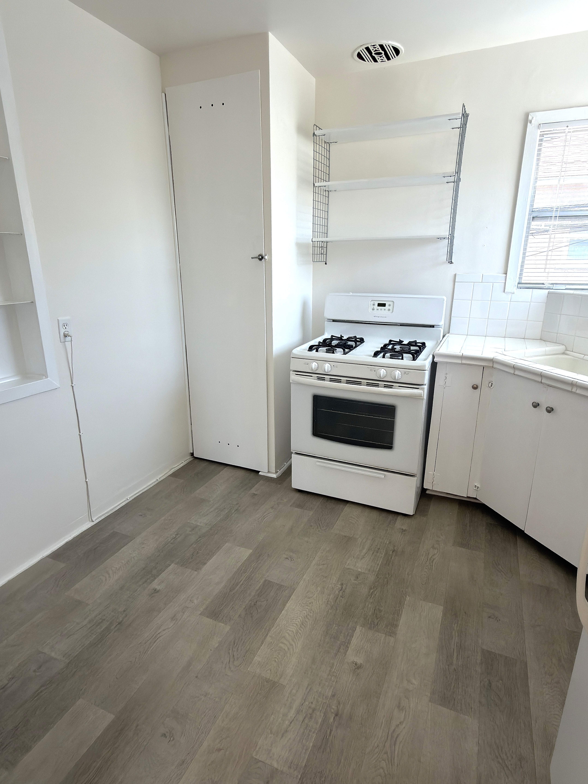 34 Granada Ave unit 6 – photo 4
