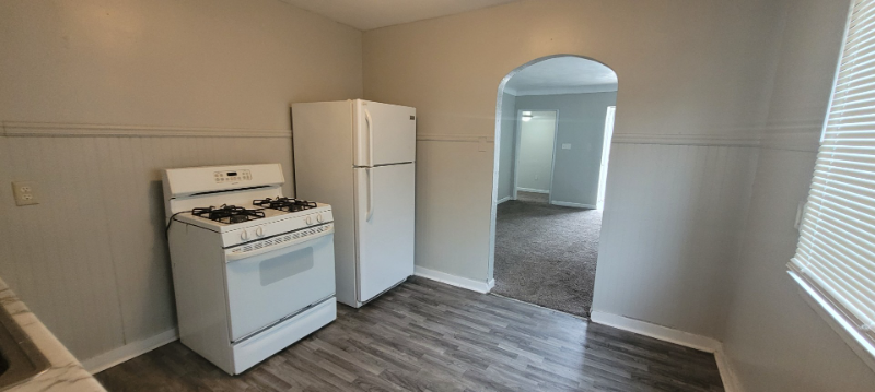 1785 Tecumseh St – photo 5