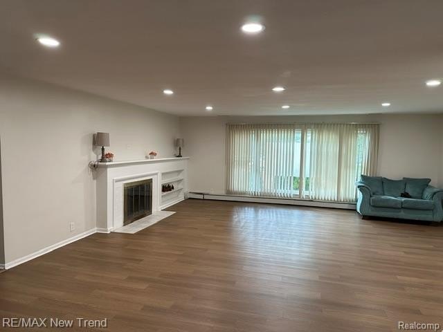 4510 W Maple Rd – photo 4