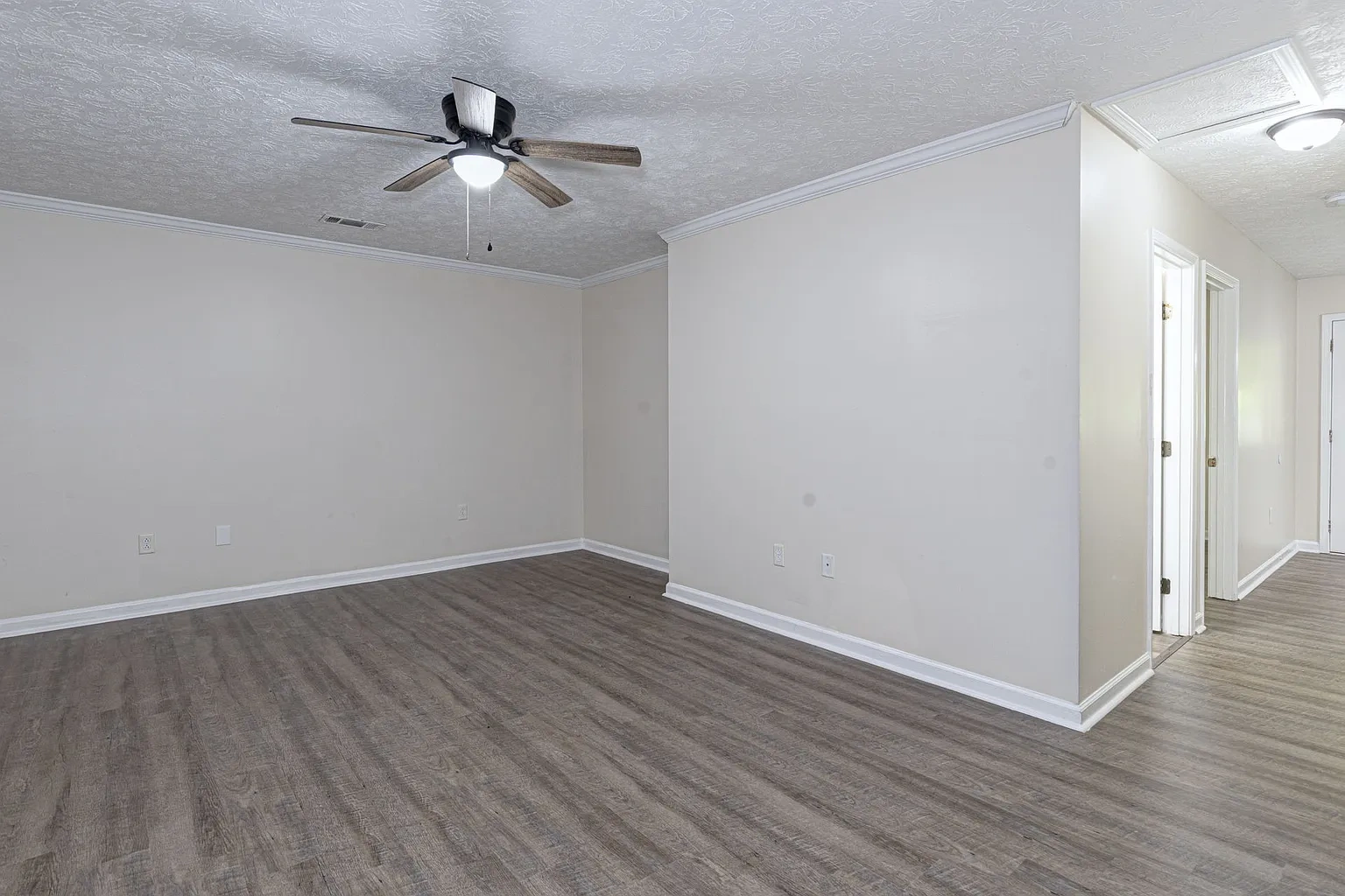 Caroline Ridge Apartments – photo 4