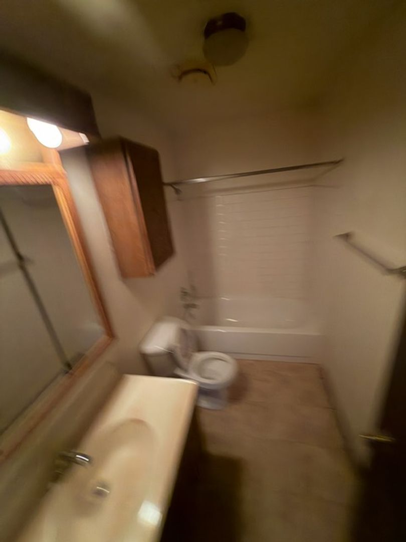 719 Sycamore St unit 110 – photo 5