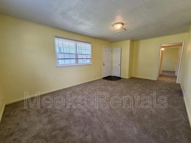 1302 E Pea Ridge Rd – photo 3