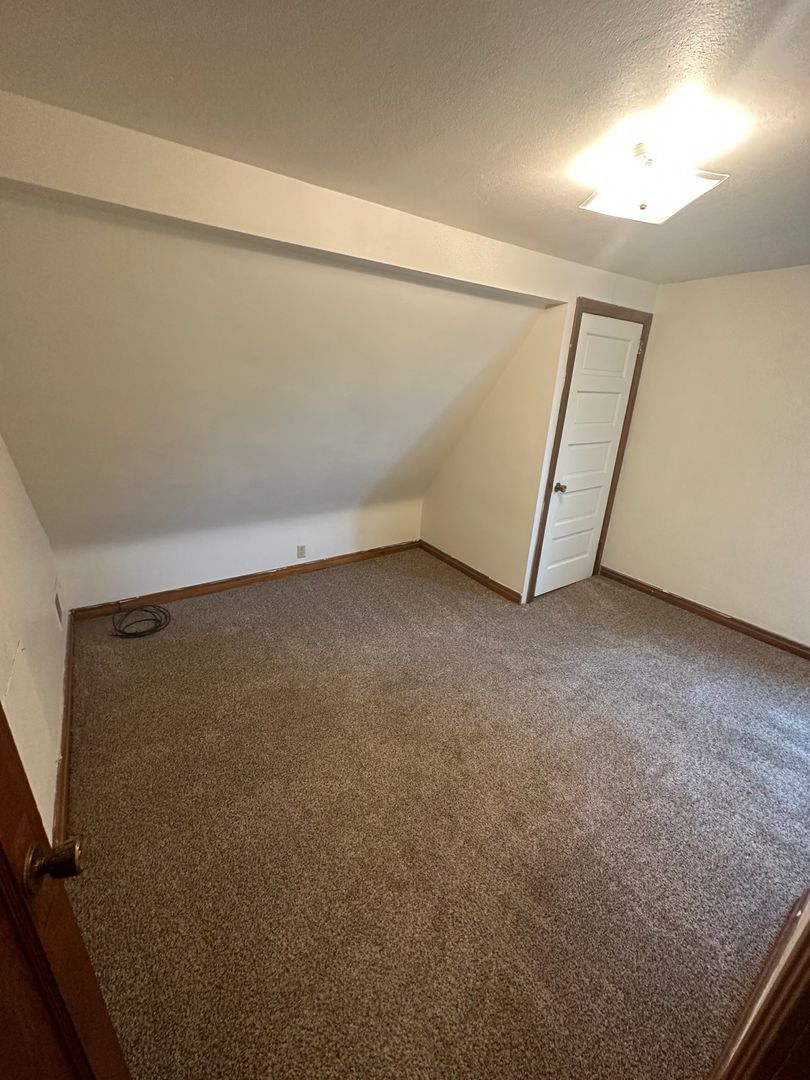 513 N Center St unit Unit C – photo 3