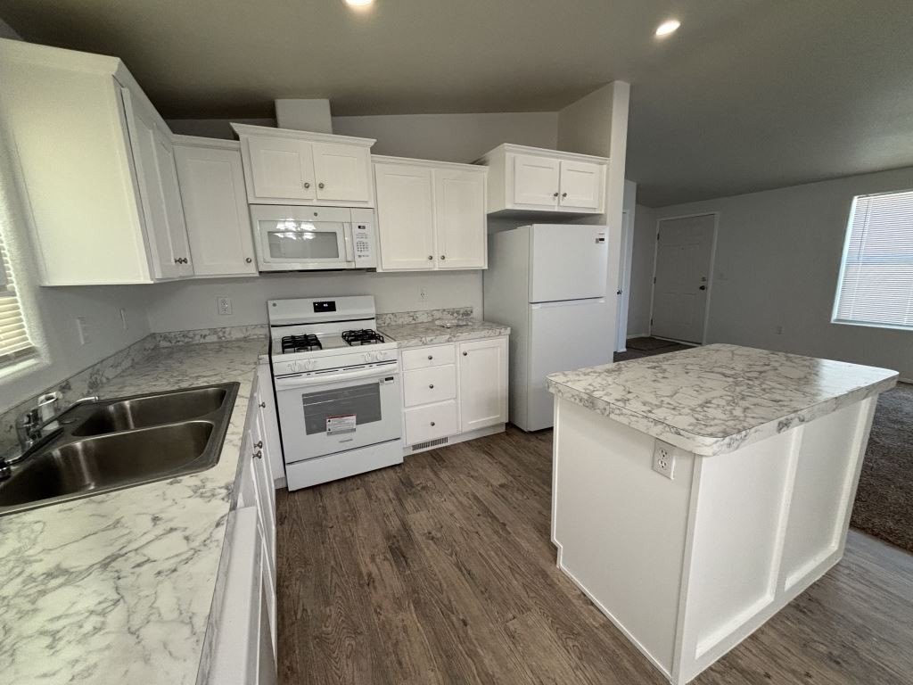 4400 W Florida Ave #0202 – photo 4