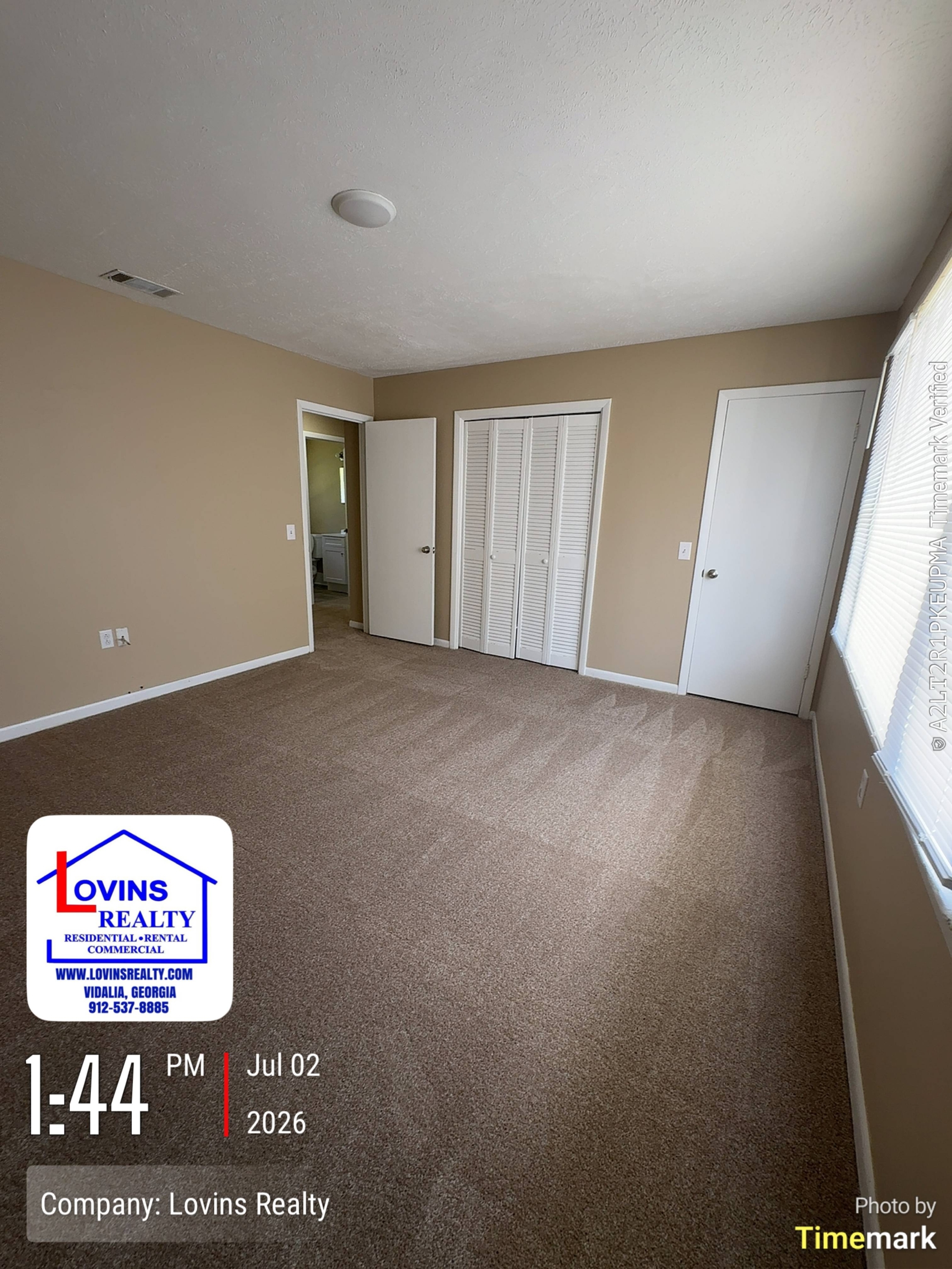 216 Arlington Dr – photo 5