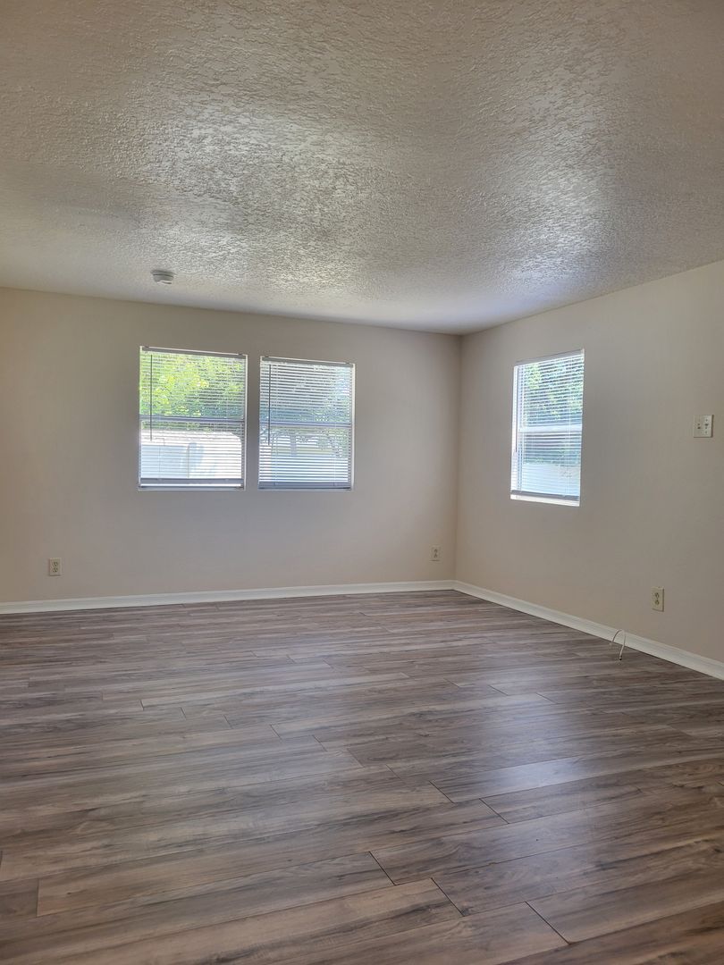 1439 34th St NW unit # 8 – photo 2