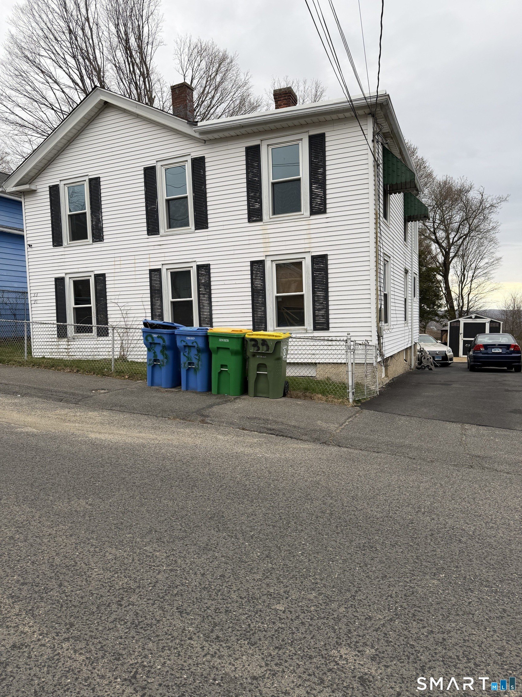 33 Pilgrim Ave – photo 1