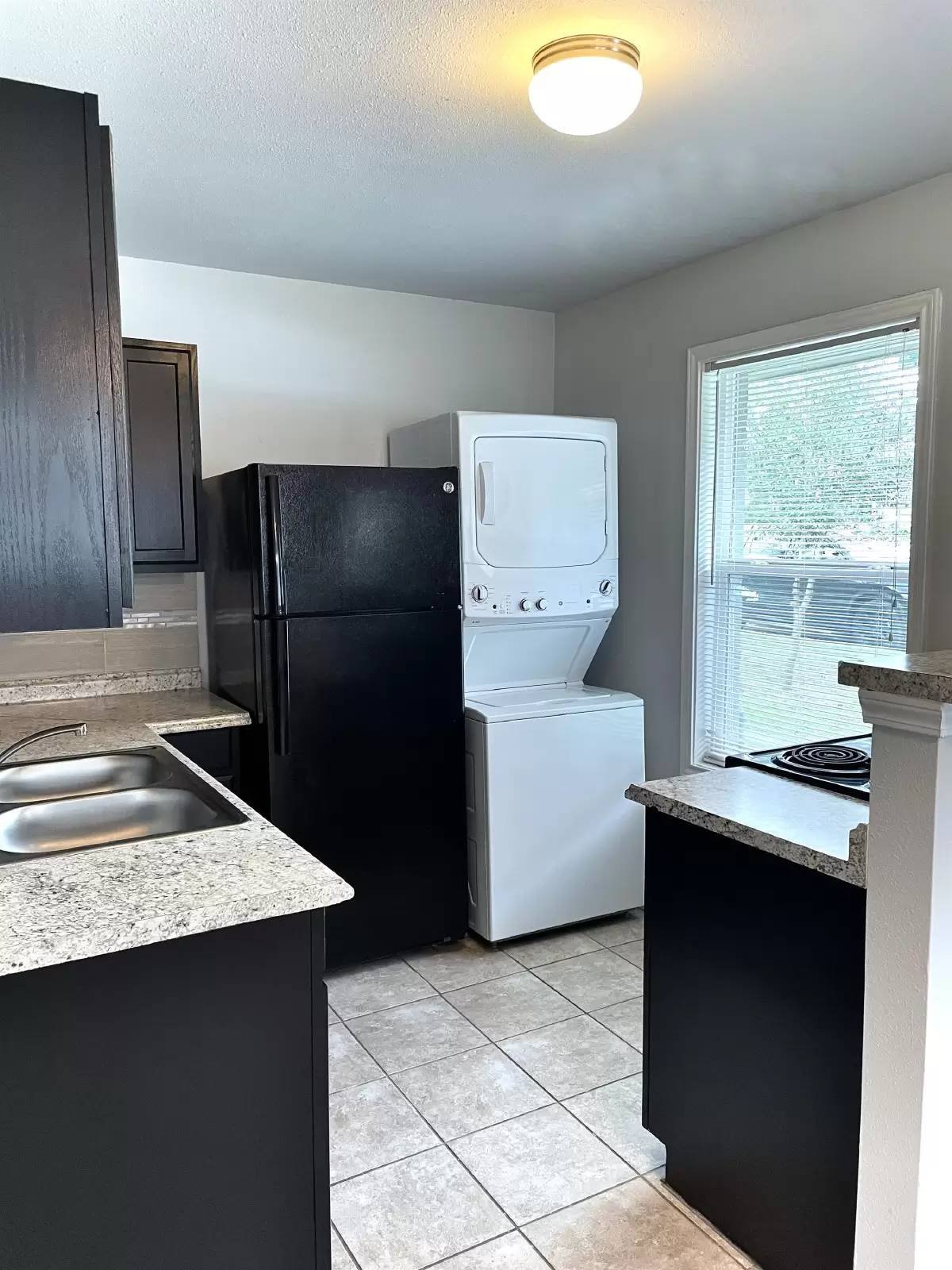 105 Davis St unit 6 – photo 3