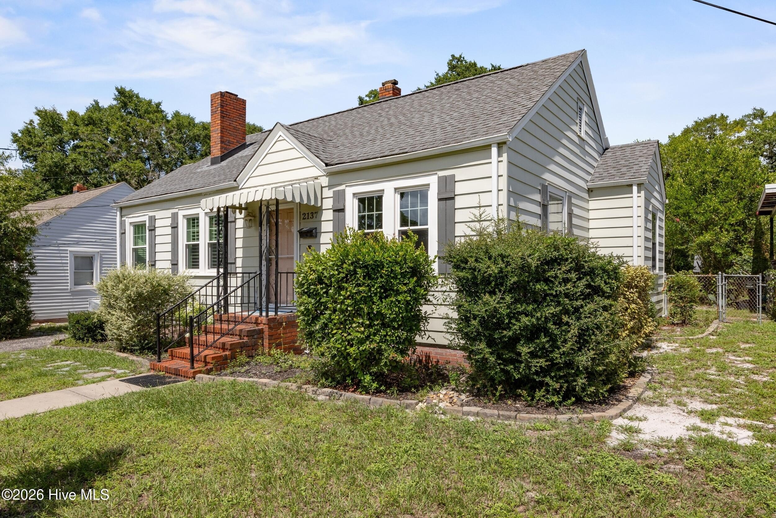 2137 Jackson St – photo 2