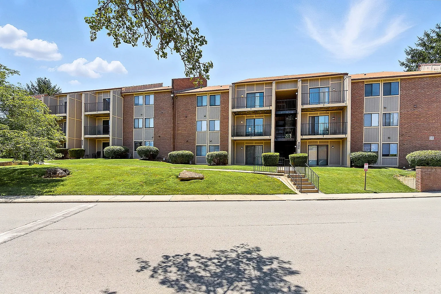 Boulder Creek Apartments – photo 3